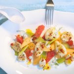 Gegrillte Calamari auf Melonensalat mit Joghurt-Minze-Dressing