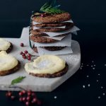 Lebkuchen-Plaetzchen mit Eierlikoerfrosting 1