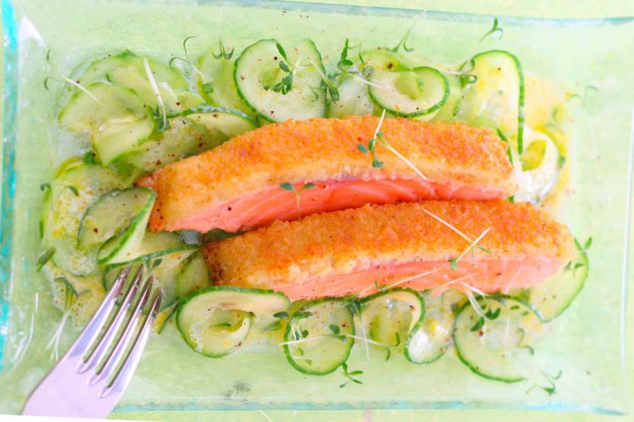 Johann Lafer Lachs mit Wasabi-Kruste