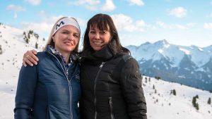 Simone Obersteiner und Martha Schultz, Mitinhaberin Schultz Gruppe, des größten touristischen Unternehmens in Österreich