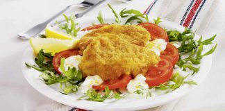 Rucola Tomatensalat mit Curryfisch