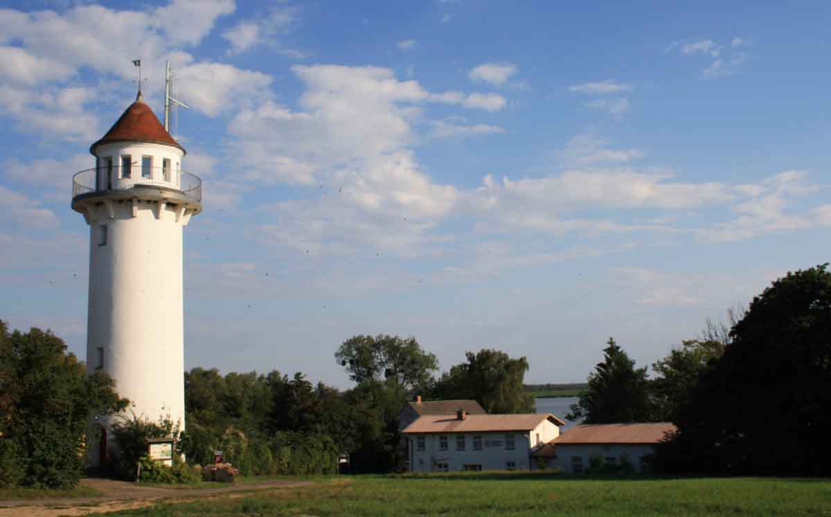 Am Stettiner Haff: Kräuselnd Blau und wogend Grün