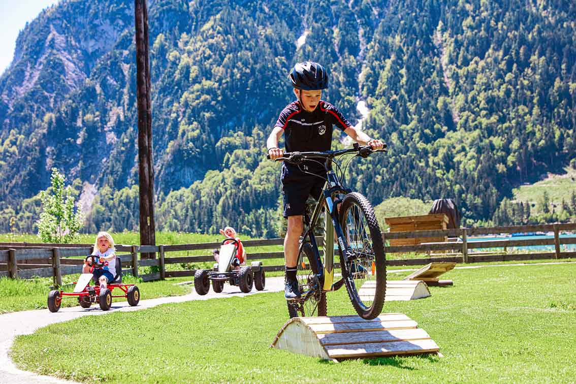 Action am Achensee: Kinderhotel und Familienresort Buchau