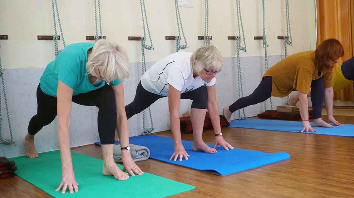 Vom Yoga im Hotel zu Yoga als Therapie