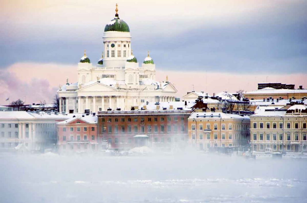 Winterschönheit und kulinarische Hochburg Helsinki