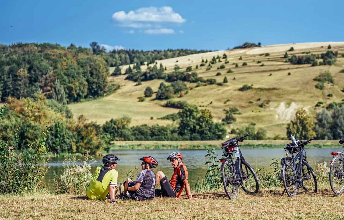 Auf der Schwäbischen Alb von Krater zu Krater