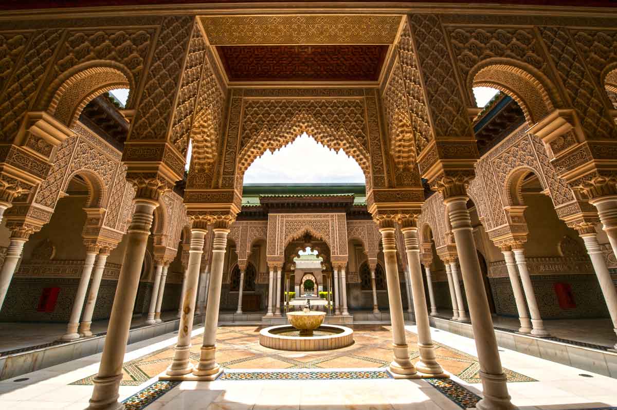 Putrajaya: Juwel der islamisch-malaysischen Architektur