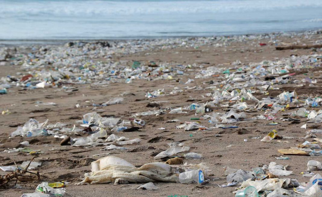 Plastikverschmutzung im MeerPlastikverschmutzung im Meer