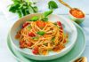 Spaghetti mit Wildlachskaviar und Portwein-Tomaten