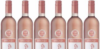 Jetzt 6 Flaschen Barefoot Pink Moscato gewinnen!