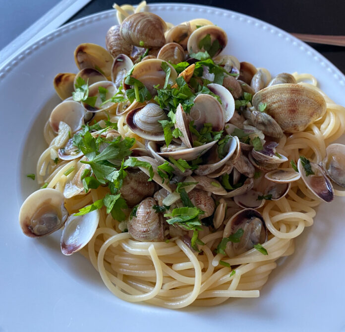 Spaghetti Vongole: Spaghetti mit Venusmuscheln