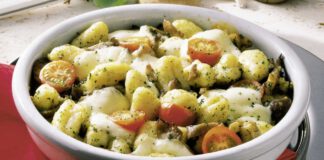 Gnocchi mit Austernpilzen und MozzarellaGnocchi mit Austernpilzen und Mozzarella