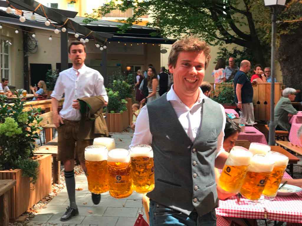 Lebendige Wirtshauskultur in München: Max Emanuel Brauerei