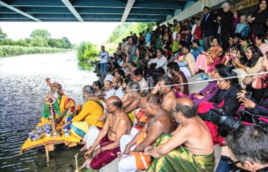 Hamm / Westfalen: Sri-Kamadchi-Ampal-Tempel - fast wie am Ganges