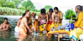 Hamm / Westfalen: Sri-Kamadchi-Ampal-Tempel - fast wie am Ganges