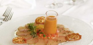 Kalbsrücken aus der Gemüsebeize und Gazpacho