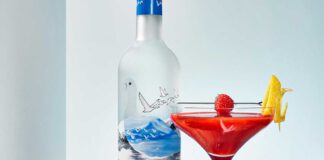 Pop-Up Color Cocktail: Raspberry Martini