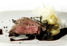 Poeliertes Kronfleisch mit Pfeffer und Knoblauch