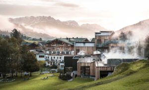 Familienreise zu Haflingern, Wellness und Haubenküche: Forsthofgut Leogang