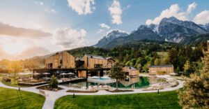 Familienreise zu Haflingern, Wellness und Haubenküche: Forsthofgut Leogang