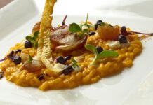 Steinpilz-Risotto mit Blattgold