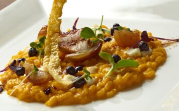 Steinpilz-Risotto mit Blattgold