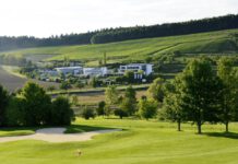 Golfen und genießen in den Weinbergen: Heitlinger Genusswelten
