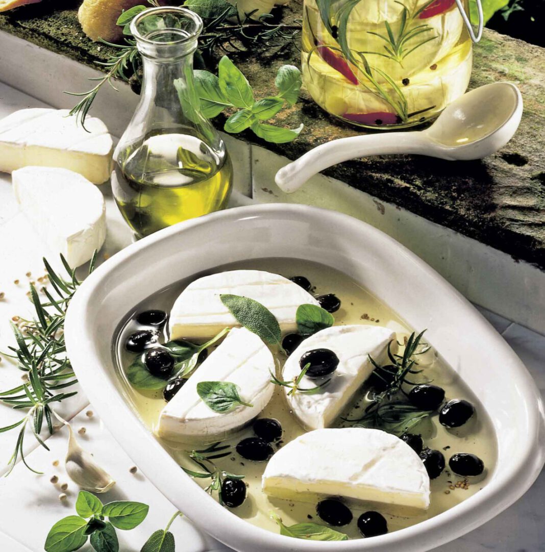 Eingelegter Camembert - genießen und reisen