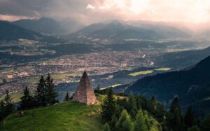 Region Hall Wattens: Weitwandern mit Berggeistern und Heiligen