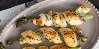 Blätterteigstangen mit grünem Spargel und Schwarzwälder Schinken, foto Schwarzwälder Schinken